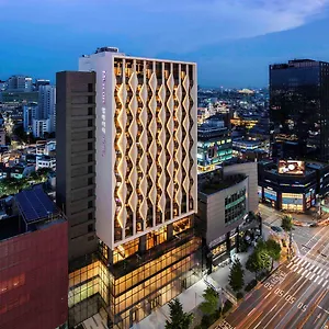 Mercure Ambassador Hongdae 酒店