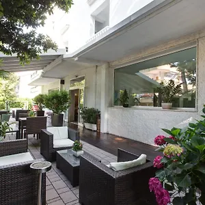 https://hotel-gianlore.emilia-romagnahotels.net