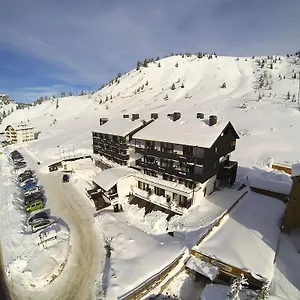 https://residence-campolongo.hotelinveneto.com