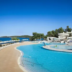 https://villas-rubin-apartments.in-istria.net