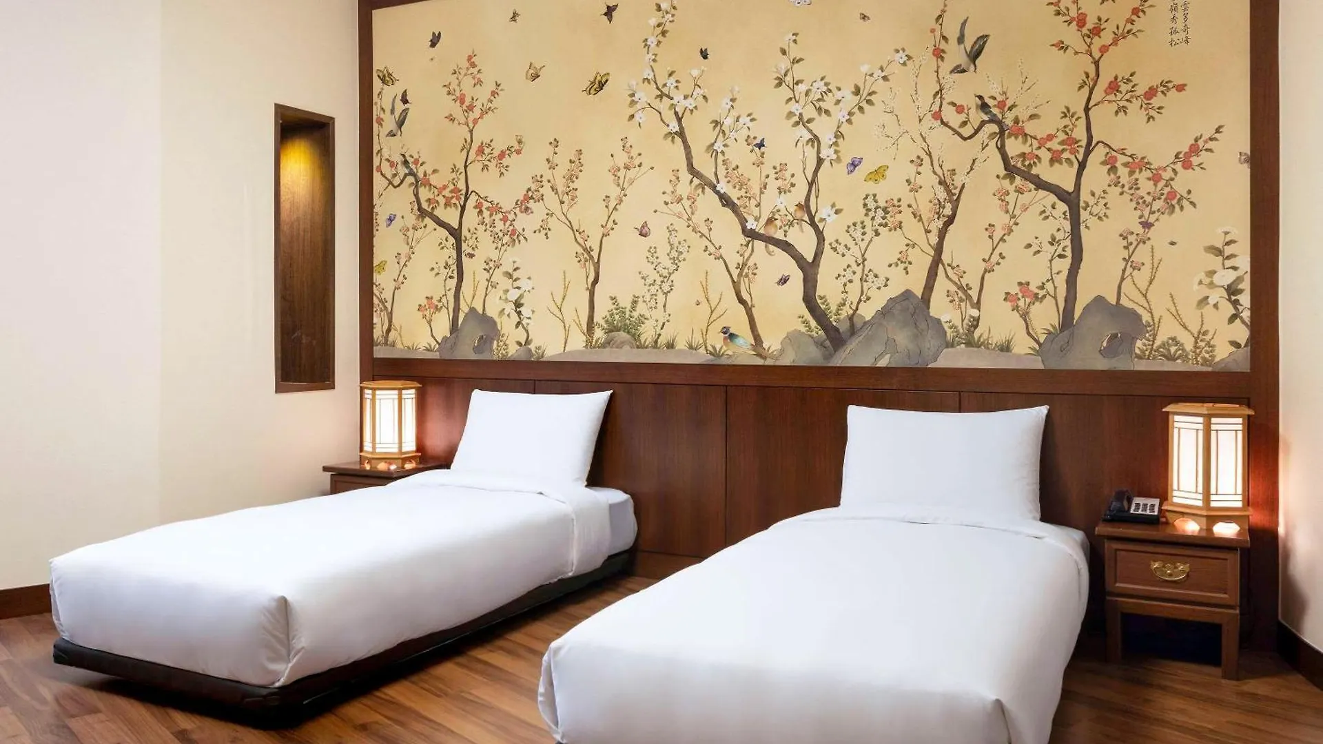 ***  Ibis Ambassador Myeongdong Hotel Seoul South Korea