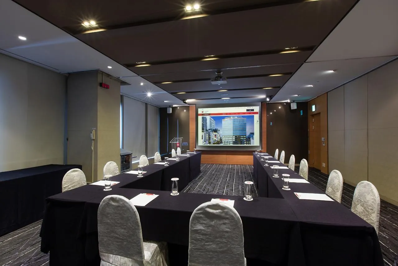 Ibis Ambassador Myeongdong Hotel Seoul 3*,